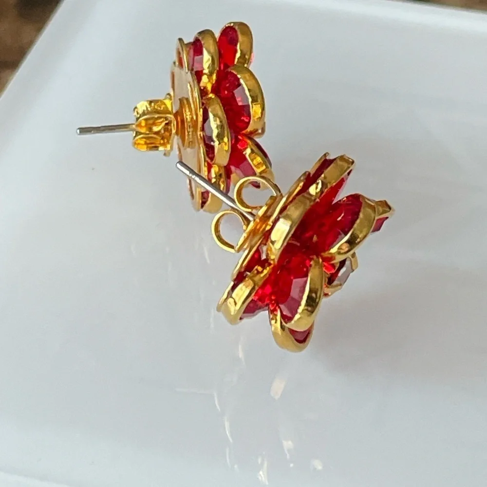 Vintage Red Crystal Rivière Layered Blooming Flower Goldtone Post Stud Earrings